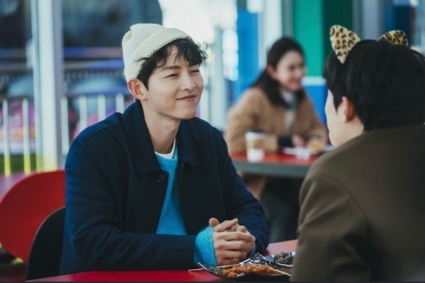 song jong ki dan kim sung cheol dalam vincenzo