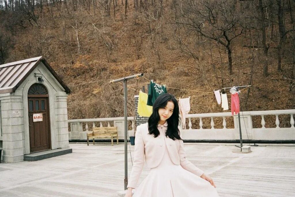 Jisoo Black Pink