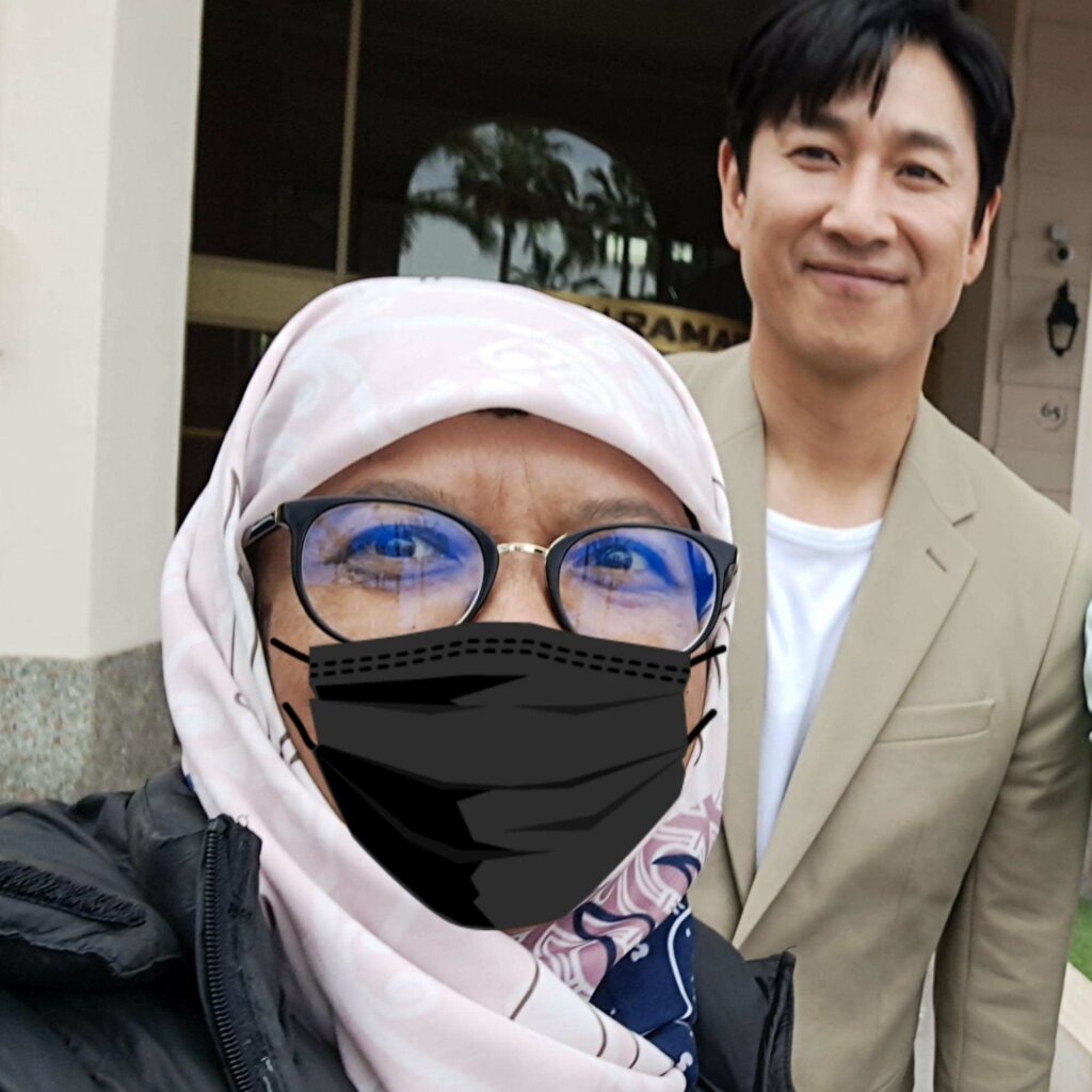 Foto bareng Lee Sun-kyun oppa di Cannes (dokpri penulis)