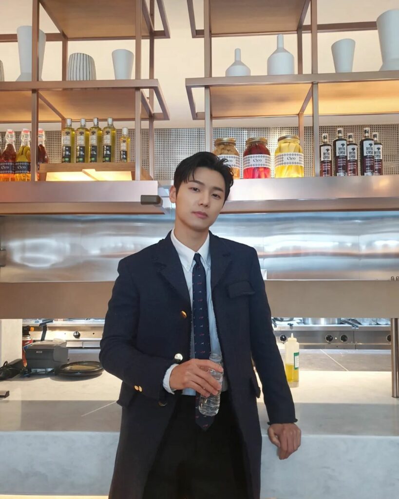 Kang Min-hyuk Celebrity