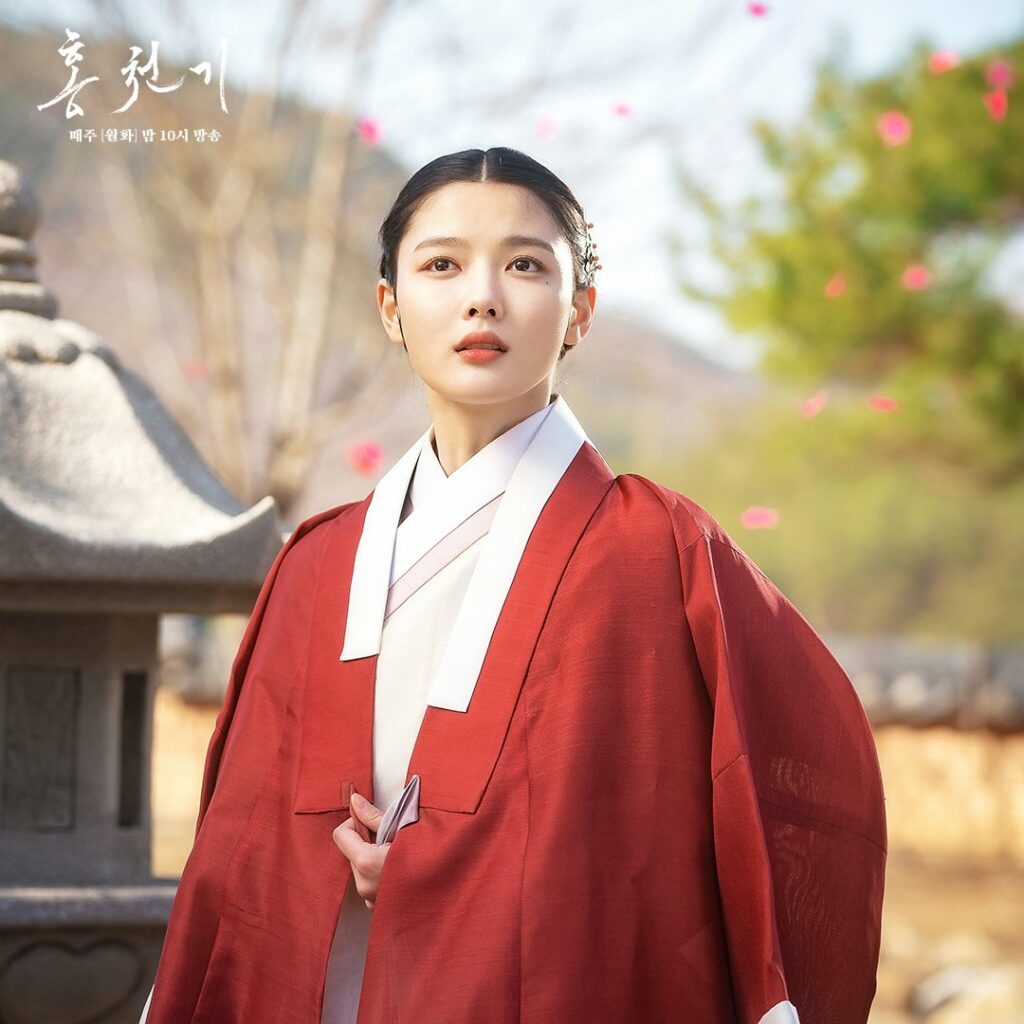 Kim Yoo Jung si peri sageuk di Lovers of the Red Sky